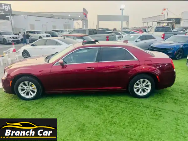 كرايسلر 300 بانوراما 2018 وارد أمريكا | كاملة المواصفات | وثيقة نظيفة | بسعر 35,000 درهم