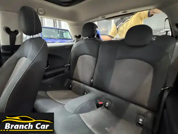 ميني كوبر 2020 رمادي للبيع في البحرين | كاملة المواصفات | 67 ألف كم | تأمين ساري حتى 2026