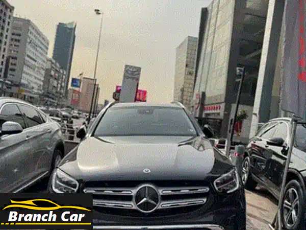 مرسيدس GLC 300 AMG-line 4MATIC NP 2020 - رمادي غامق | فخامة، أداء رياضي، مواصفات كاملة | للبيع