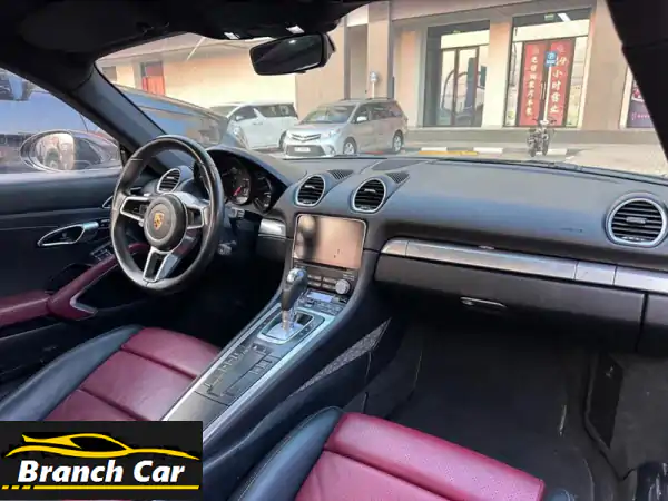 فرصة نادرة: بورش كايمن 718 موديل 2018 - 60 ألف كم فقط...