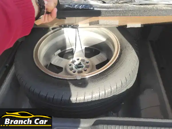 فرصة ذهبية: هوندا HR-V LX 2024 – عداد قليل، صيانة...