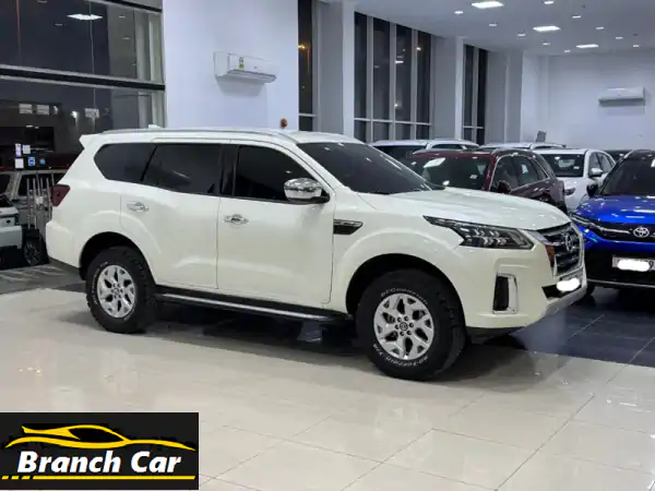 نيسان إكس تيرا تيتانيوم 2023 بيضاء للبيع | 7 مقاعد فاخرة...