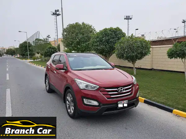 Hyundai Santa Fe 2015 full option with panoramic sunroof