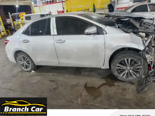 فرصة مميزة: تويوتا كورولا 2016 (مصدومة أماميًا) –...