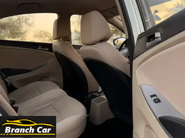 للبيع في البحرين: هيونداي أكسنت 2017 بيضاء | وكالة البحرين، اقتصادية 1.4L وبحالة ممتازة (السعر قابل للتفاوض!)