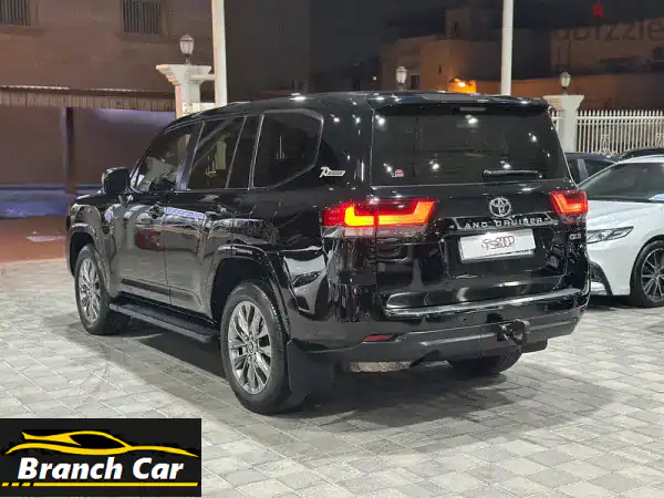 فرصة لا تعوض: تويوتا لاند كروزر 2022 GXR V6 أسود - مالك أول | صيانة وكالة | تأمين 2026 (البحرين)