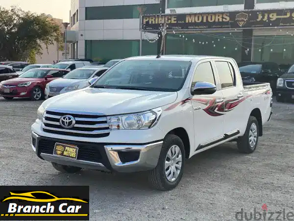 تويوتا هايلوكس 2023 فل كامل بيضاء: قوة، رفاهية...