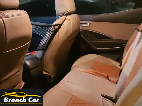 للبيع: هيونداي سانتا في 2014 خليجي 7 مقاعد V6 بأبو ظبي - حالة ممتازة وسعر مميز!