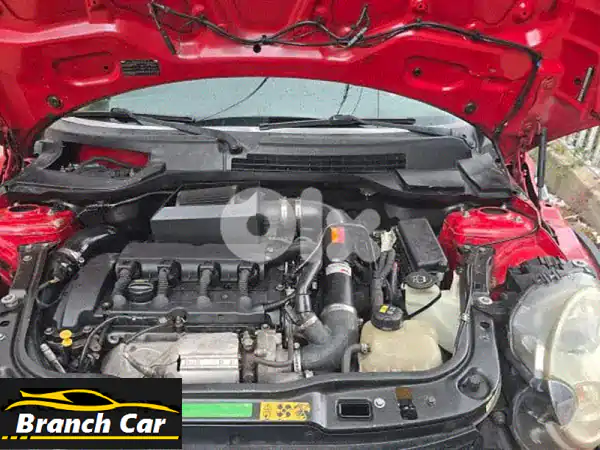 للبيع: ميني كوبر S 2009 حمراء - الأناقة والأداء...