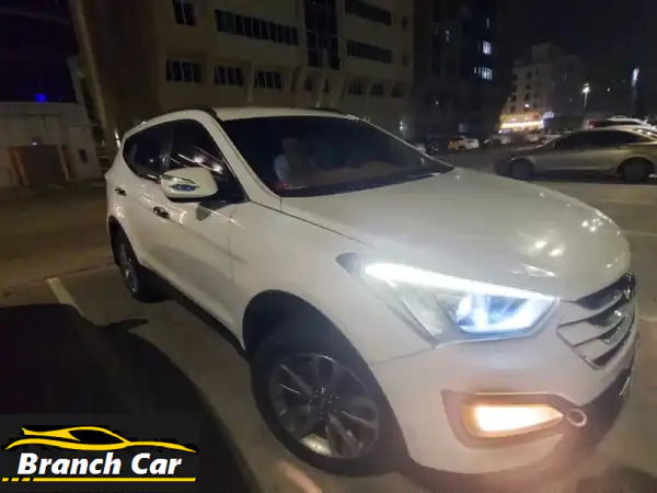 للبيع: هيونداي سانتا في 2014 خليجي 7 مقاعد V6 بأبو ظبي...