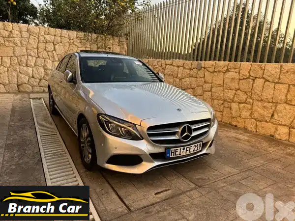 MercedesBenz CClass C180 avantgarde 2018 no damaged full options!