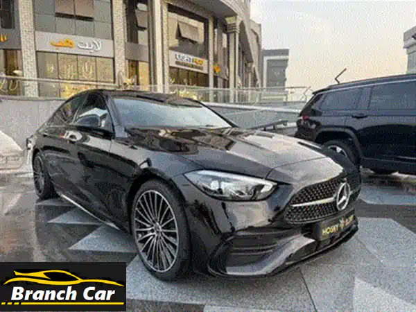 مرسيدس C200 AMG 2026 بريميوم بلس: فخامة آسرة وأداء رياضي (أسود × جملي) | للبيع بقابلية للتفاوض