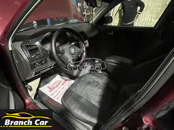 سيات إبيزا 1994 معدلة 2003 بمحرك جولف 1300cc: قوة شبابية، أداء رياضي ورخصة سارية!