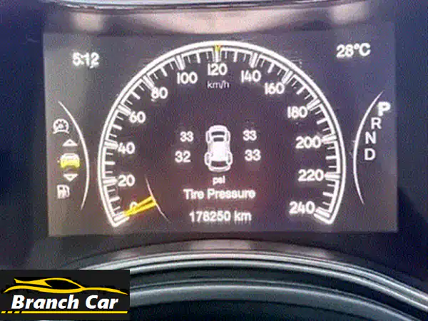 فرصة لا تعوض: جيب 2016 V6 وكالة عمان | تأمين شامل 2026 | سجل صيانة متكامل