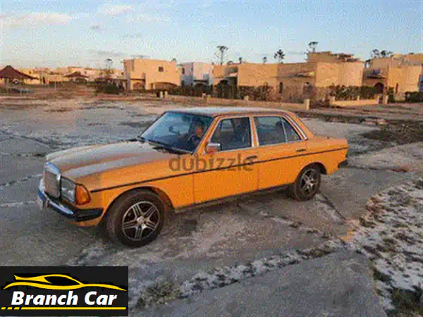 مرسيدس بنز 200 موديل 1981 للبيع: أيقونة كلاسيكية بحالة استثنائية | دواخل زيرو وناقل يدوي