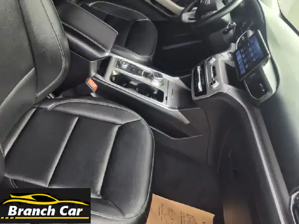 فورد اكسبلورر XLT: قوة EcoBoost 300 حصان | انطلق بمغامرتك القادمة!