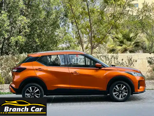 نيسان كيكس 2022 برتقالية جذابة: مالك واحد، صيانة وكالة، خالية من الحوادث - قيادة عصرية بانتظارك!