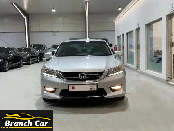 هوندا أكورد 2014 للبيع: فخامة، أمان، وأداء استثنائي! (بحالة ممتازة)