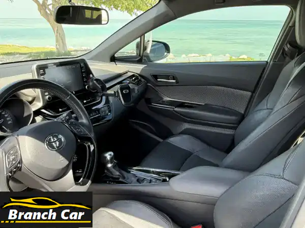 تويوتا C-HR 2021 للبيع: أناقة، اقتصادية، صيانة وكالة، وتأمين شامل!