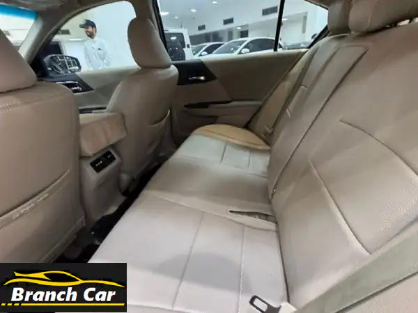 هوندا أكورد 2017 رمادي للبيع | 62,300 كم | خيار متوسط فاخر | البحرين