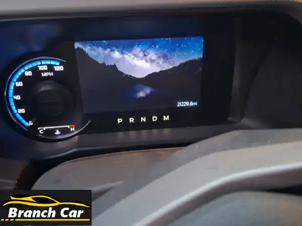 فورد برونكو موديل 2022 بحالة ممتازة مع 33,000 كم فقط...