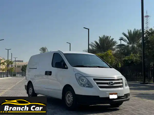هيونداي H1 كارجو 2018 للبيع | فان شحن بحالة الوكالة وصيانة شاملة | بدون حوادث | جاهز للعمل في البحرين