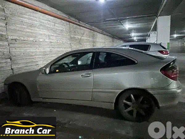 للبيع: مرسيدس C-Class 2002 كومبريسور – فخامة ألمانية وأداء لا يضاهى!