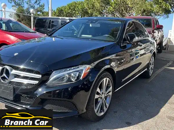 مرسيدس C300 4MATIC 2016 للبيع: فخامة وأداء متجدد! إطارات جديدة.