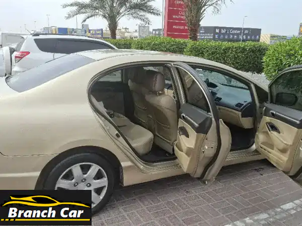 هوندا سيفيك خليجي للبيع: نظافة استثنائية وصيانة شاملة - لا تدع الفرصة تفوتك!