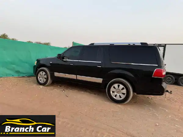 للبيع: لينكولن نافيجيتور 2007 | SUV فاخرة V8 | قوة،...