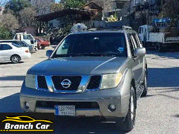 نيسان باثفايندر 2005 للبيع: رفيقك العائلي V6 بـ7 مقاعد...