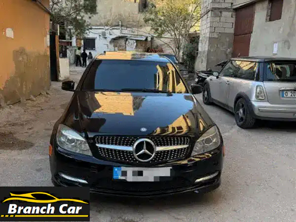 مرسيدس C300 2011 للبيع: أناقة ألمانية، خالصة من الحوادث...