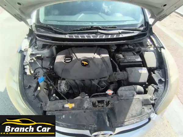 فرصة العمر! هيونداي النترا 2012 كالجديدة | ممشى 400 كم فقط...