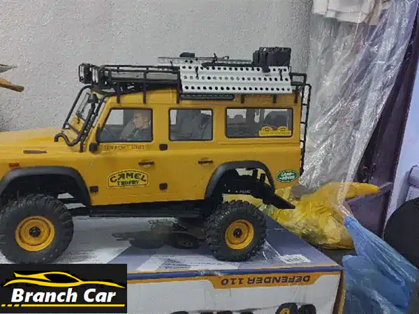 سيارة لاند روفر RC (لعبة): تحفة دفع رباعي لمعرضك ومكتبك
