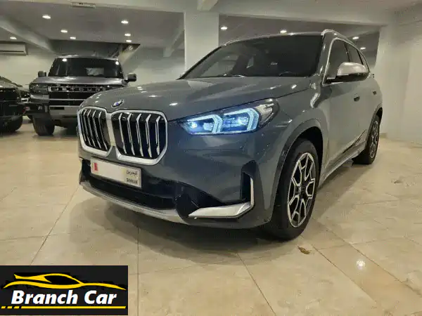 BMW X1 2024 الفاخرة (7000 كم): أداء توين تيربو، سقف...