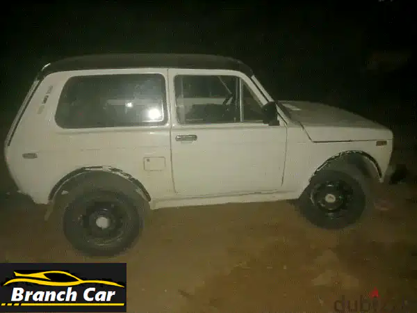 لادا نيفا 1984: أسطورة الطرق الوعرة بحالة...