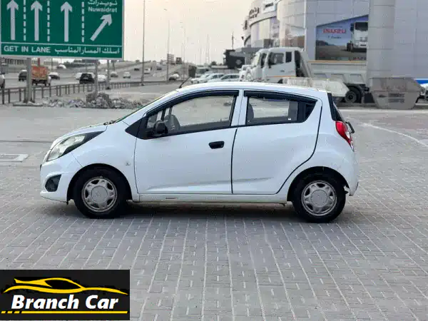 للبيع: شيفروليه سبارك 2015 بيضاء - اقتصادية، كاميرا وبلوتوث | سعر مغرٍ بالبحرين