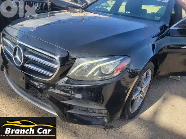 مرسيدس E-Class 2018 سوداء 4Matic | كلين كارفاكس | فخامة وأداء...