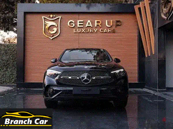 مرسيدس GLC 300 بريميوم 2026 AMG: رفاهية، تبريد/تسخين كراسي، سقف بانورامي!