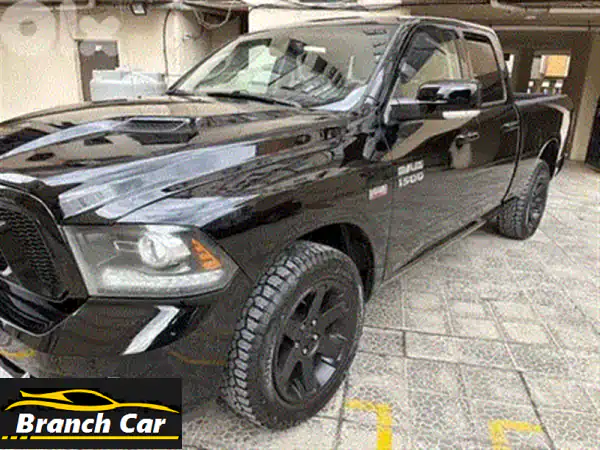 قوة وجاذبية: دودج رام 2011 V8 5.7 Hemi حمراء على أسود | مالك واحد، 0 حادث، نظافة فائقة!