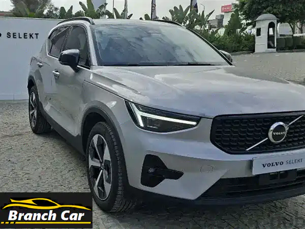 فولفو XC40 Ultimate (إصدار 2025) معتمدة من VOLVO SELEKT | فخامة،...