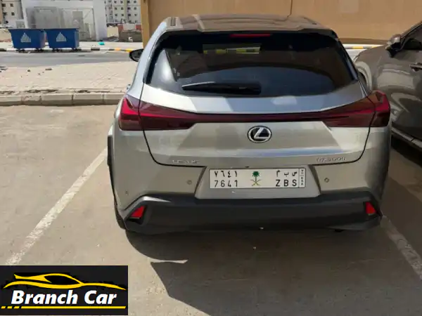 فرصة لا تعوّض: لكزس UX300e كهربائية - مالك أول، ممشى 4500 كم، صيانة وكالة!