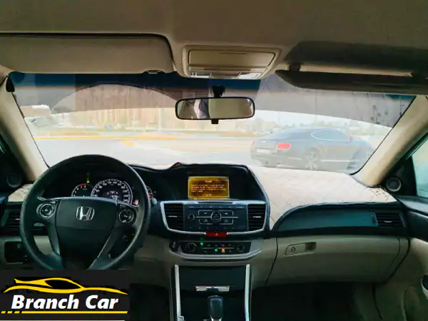 هوندا للبيع: نظيفة جداً، لا تحتاج شيئاً! جرّب واحكم بنفسك.