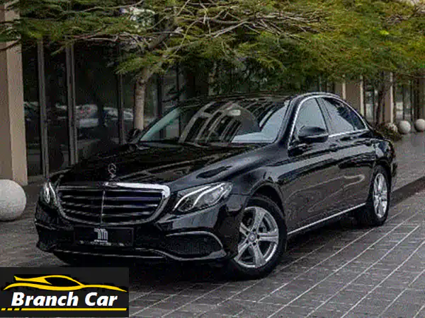 مرسيدس E200 سيدان 2017 للبيع | 50 ألف كم فقط | أسود بأسود...