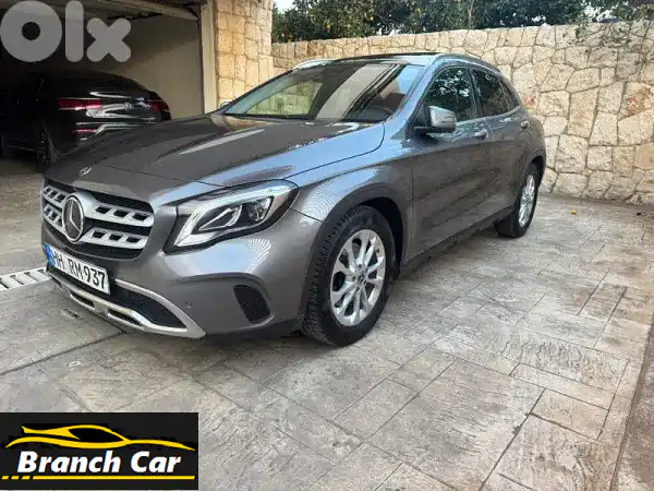 استمتع بالفخامة الألمانية: مرسيدس GLA 220 4MATIC 2019 فل كامل...