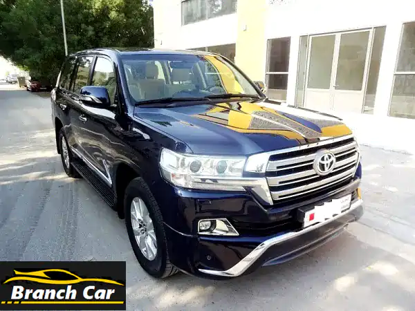 للبيع: تويوتا لاندكروزر GXR 2017 زرقاء | صيانة وكالة | V6 4.0L...