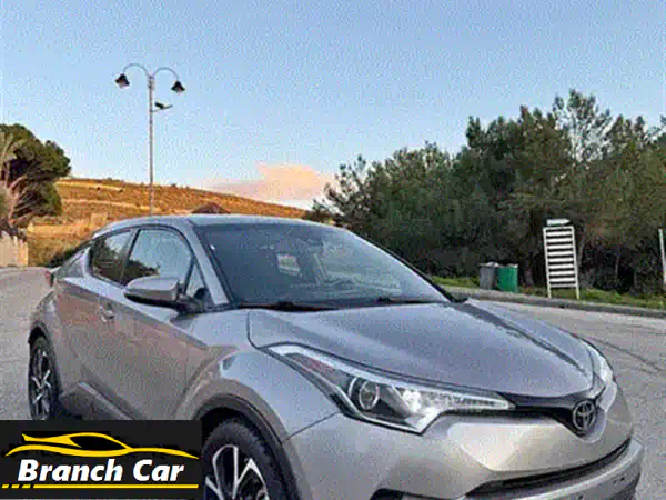 فرصة لا تعوض! تويوتا C-HR 2018 سوداء فحمية | وارد كاليفورنيا بحالة الوكالة