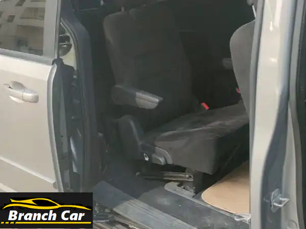 دودج جراند كارافان موديل 2016،7 ركاب، مطلوب 14000 درهم فقط، نظيفة جدا في عجمان