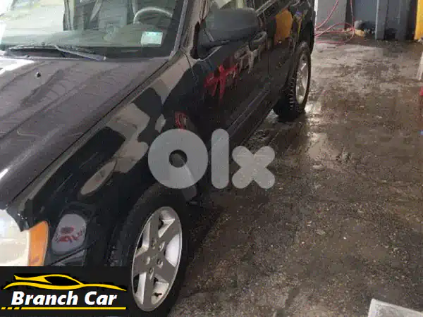 للبيع: جيب شيروكي 2005 سوداء - حالة نادرة بمحرك...