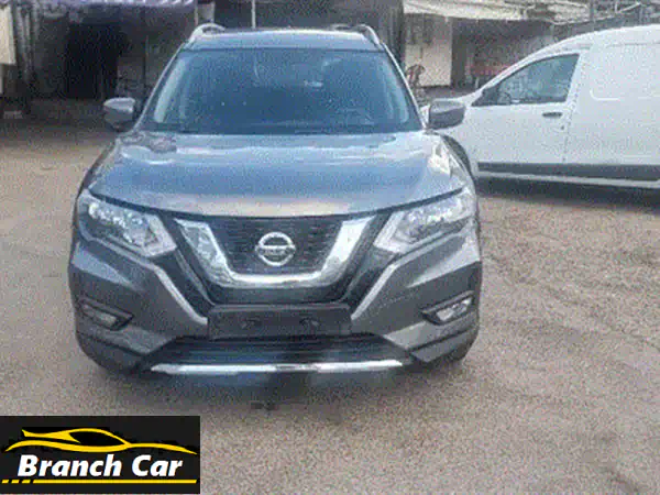 نيسان اكس تريل 2018 AWD | أسود ملكي | 7 مقاعد | 75 ألف كم بحالة الوكالة